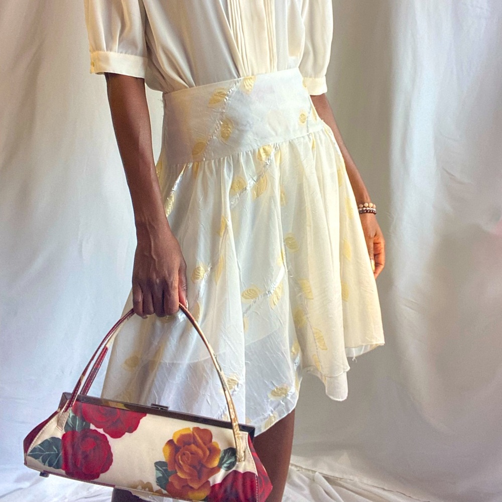 Vintage high waisted embroidered skirt romantic and flowy
